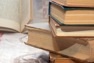 谁有初一上数学的一元一次方程应用题-