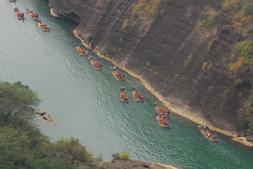 谁有初一上数学的一元一次方程应用题-