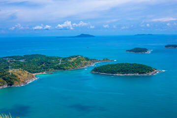 均衡产出是如何实现的