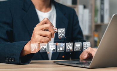 怎样靠手感判断路亚竿的好坏？