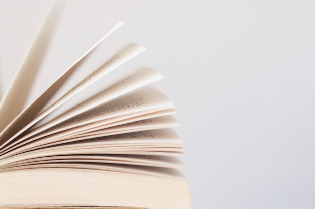 nike空军一号偏大吗？