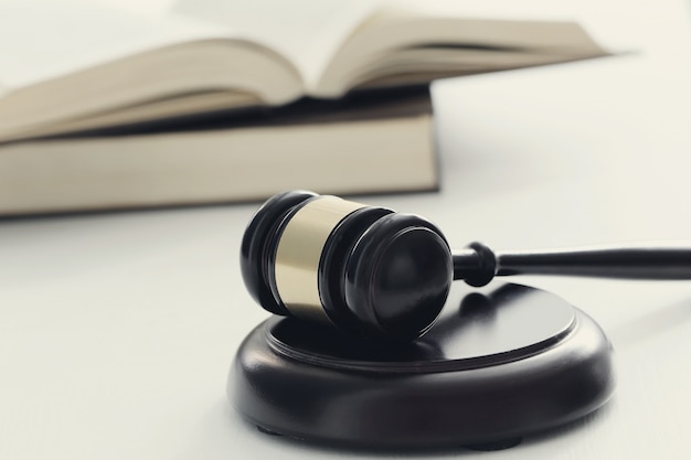 谁有初一上数学的一元一次方程应用题-